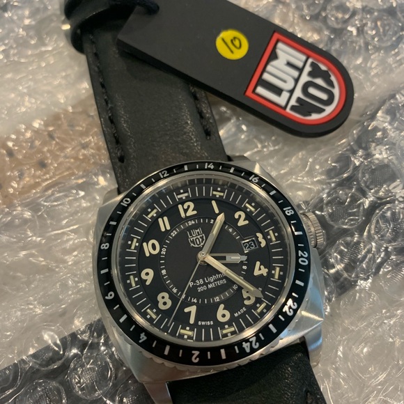 luminox p38